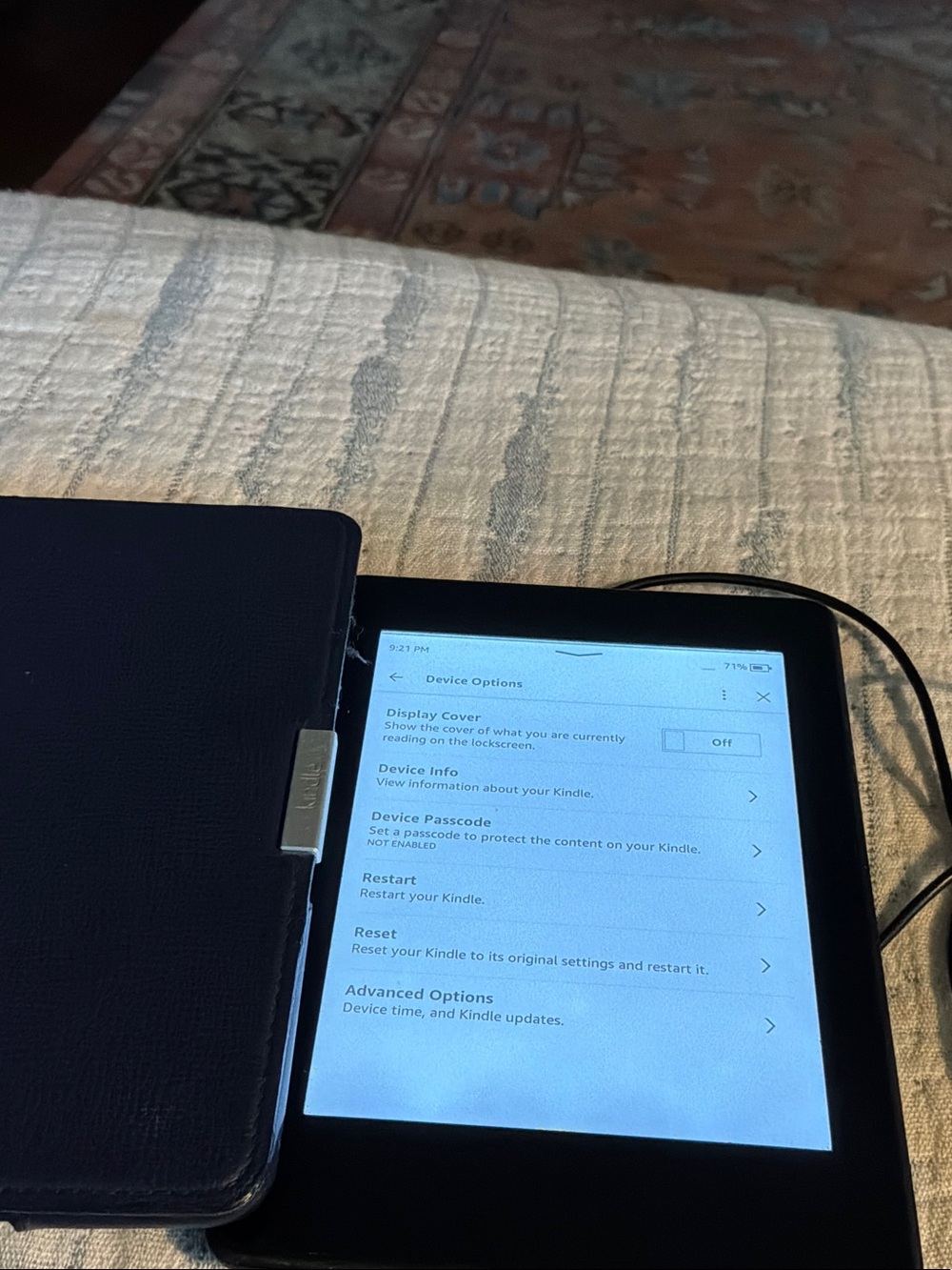 Amazon Kindle Paperwhite 7th Gen 4GB WiFi E-Reader + Case & Charging Cable